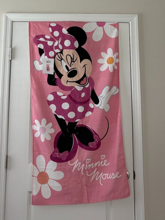 Disney Other - Disney Minnie Mouse Kids Floral Pink Character 28”x 58” Beach Towel